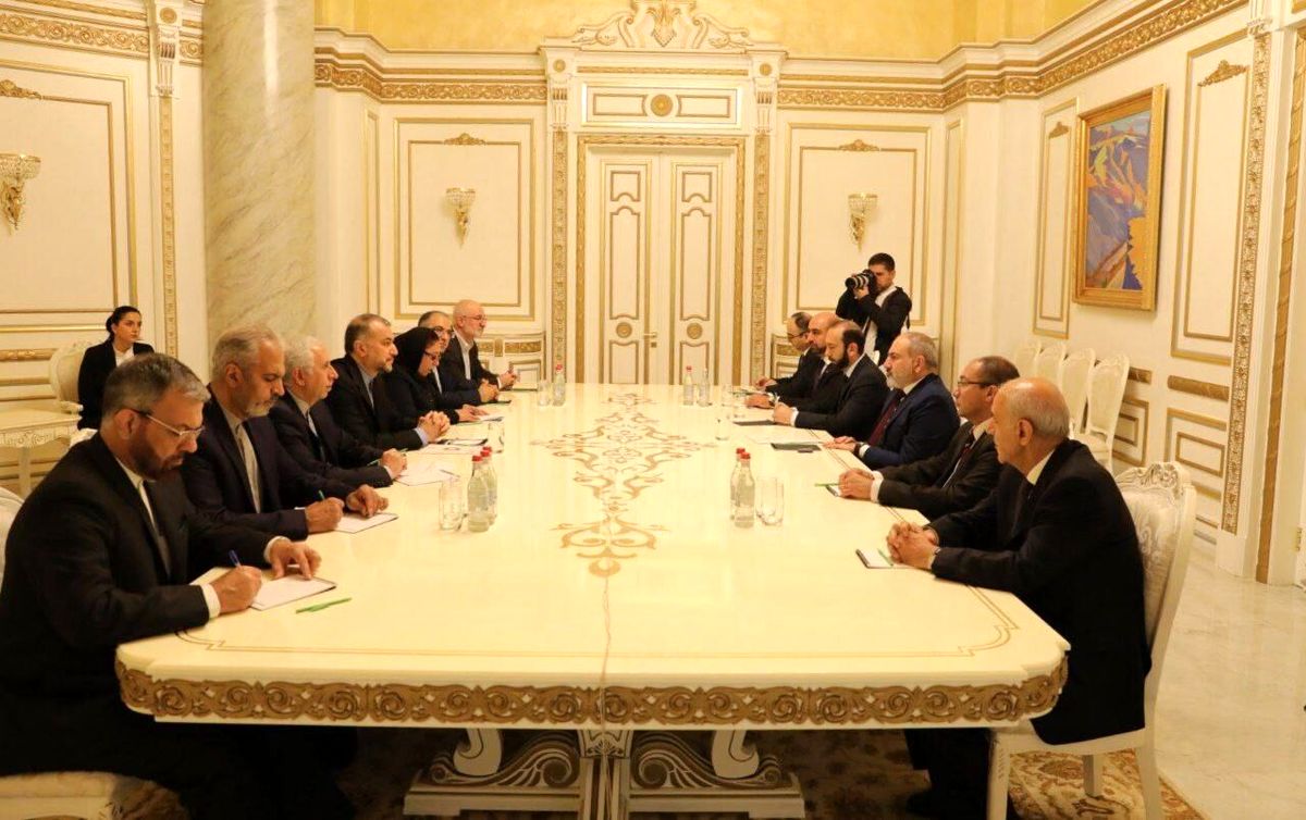 رایزنی امیرعبداللهیان با نخست وزیر جمهوری ارمنستان