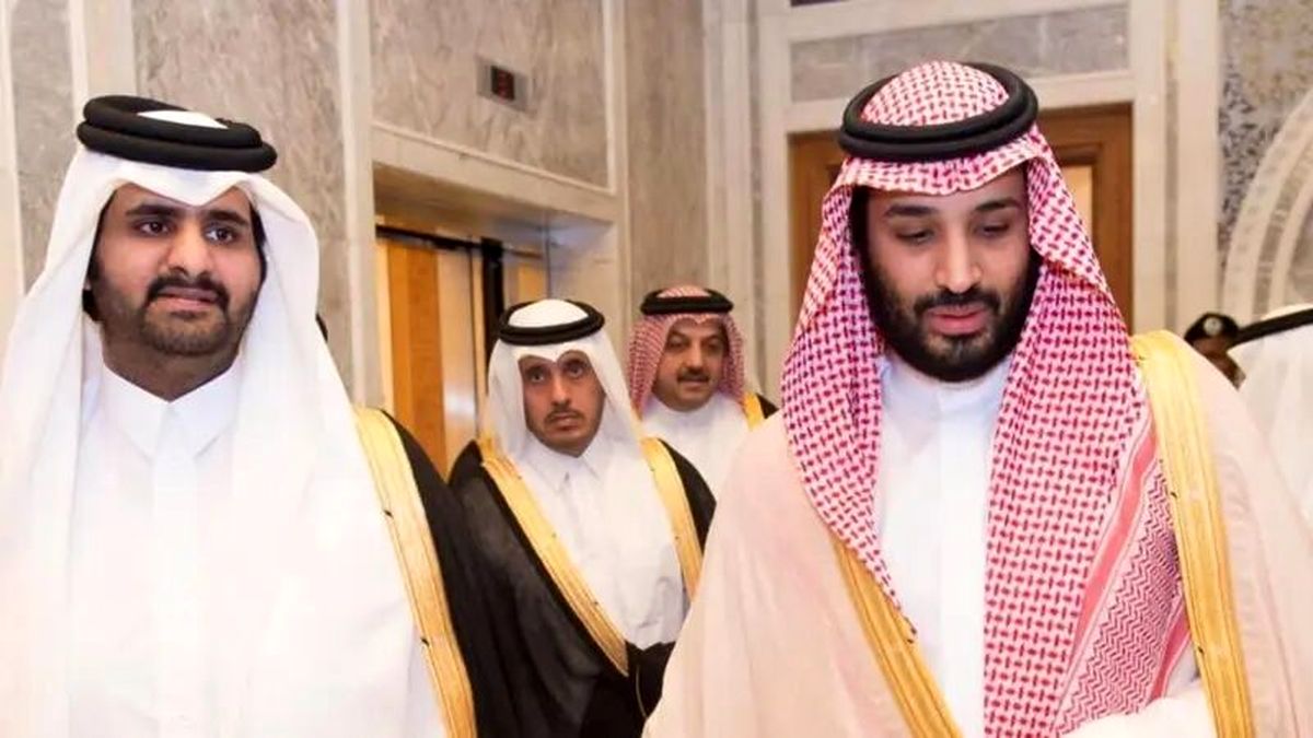 بن سلمان برای افتتاحیه جام جهانی وارد دوحه شد