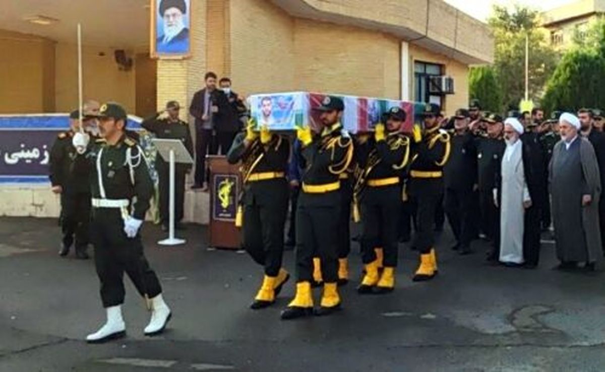 مراسم تشییع شهید کمندی در نیروی زمینی سپاه برگزار شد