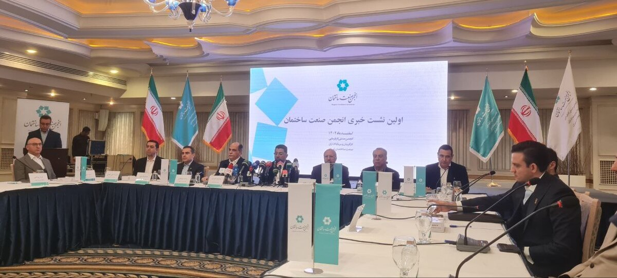 جوزی: واحدهای کوچک متراژ با شعار جوانی جمعیت سازگاری ندارد حضور پیمانکاران چینی نیازمند کار کارشناسی است