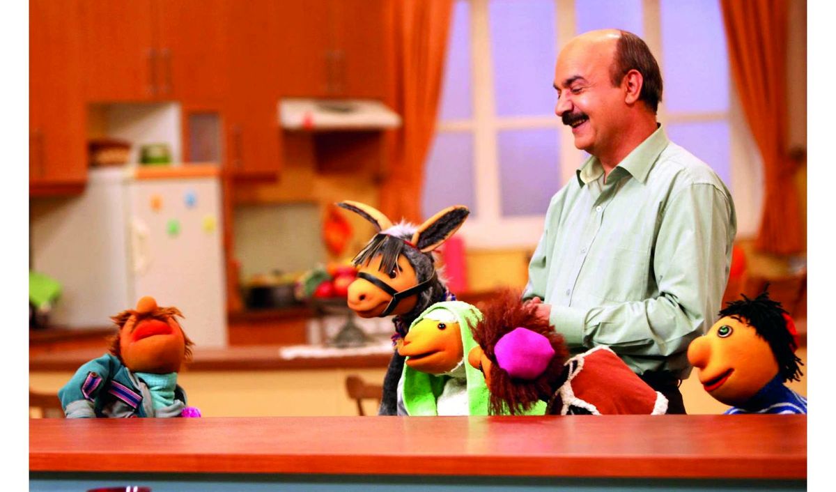 چرا کلاه قرمزی ساخته نشد ؟