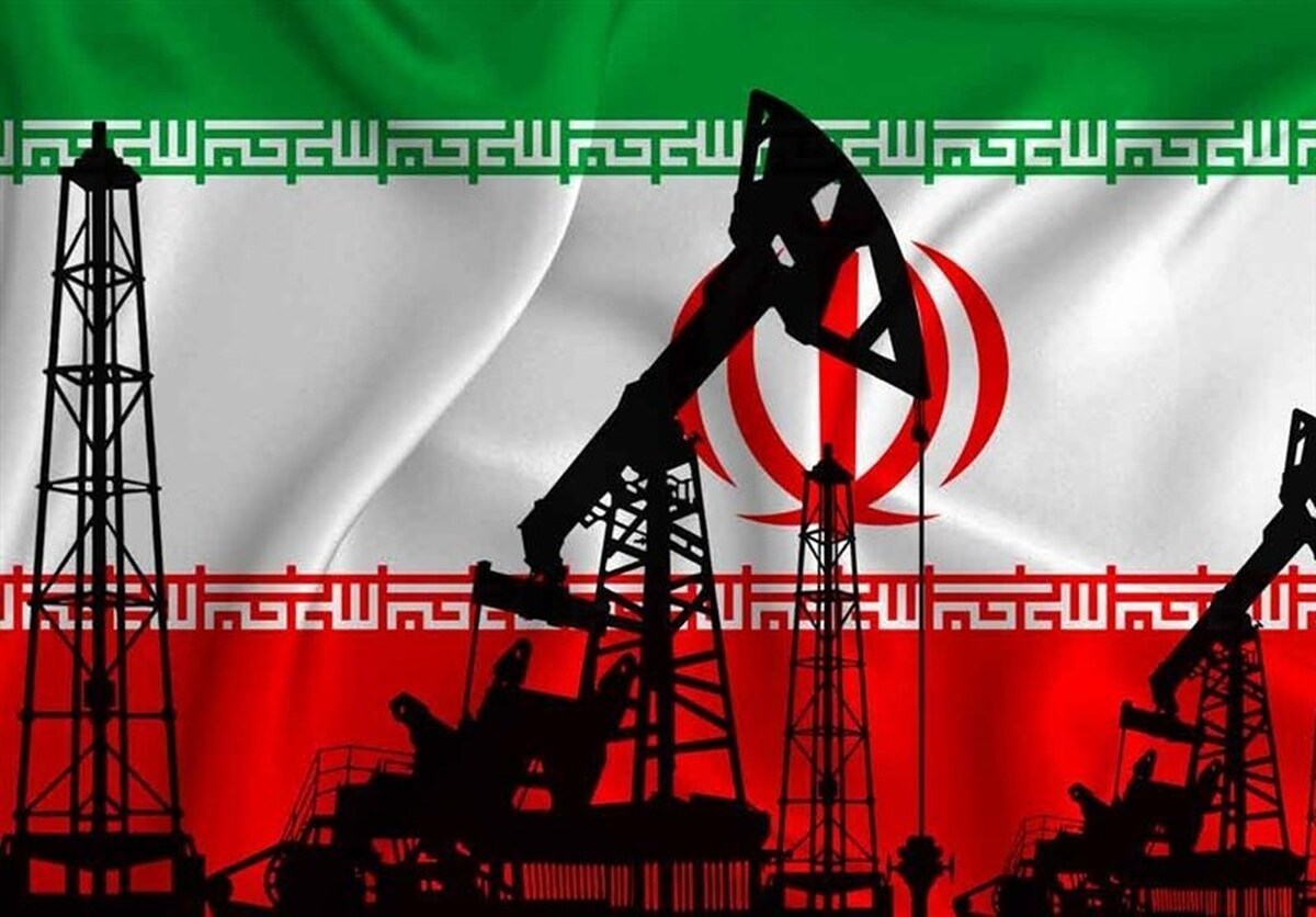 ایران روزانه ۳ میلیون و ۲۵۰ هزار بشکه نفت می فروشد