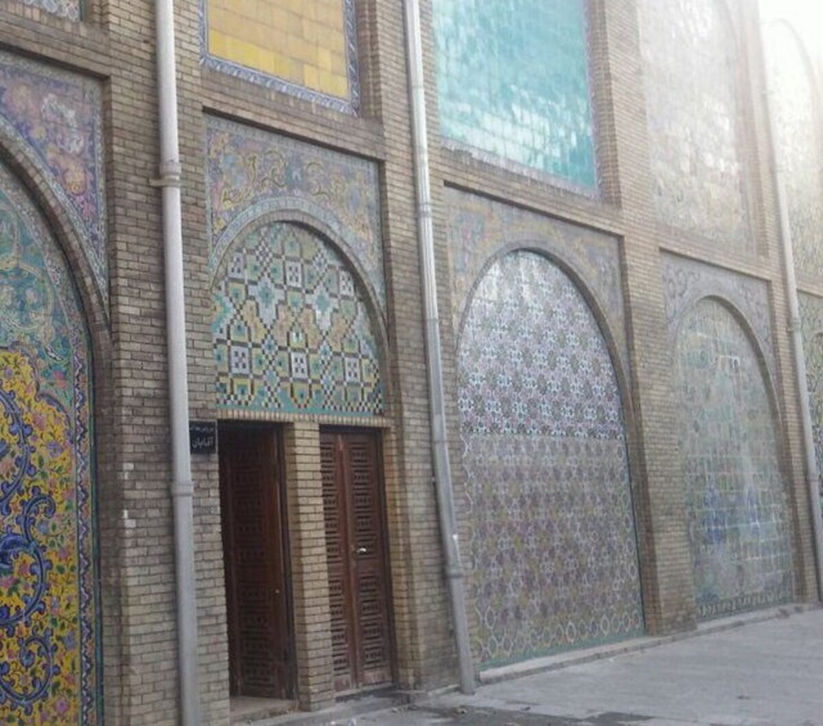 درب ورودی کوچه تکیه دولت به کاخ گلستان بازگشایی شد