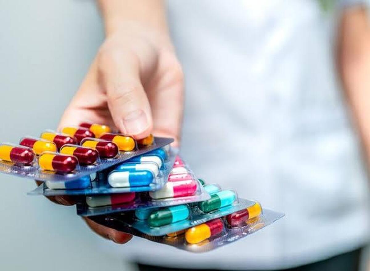 اختلاف قیمت دارو با کشور‌های همسایه، عامل اصلی قاچاق معکوس است