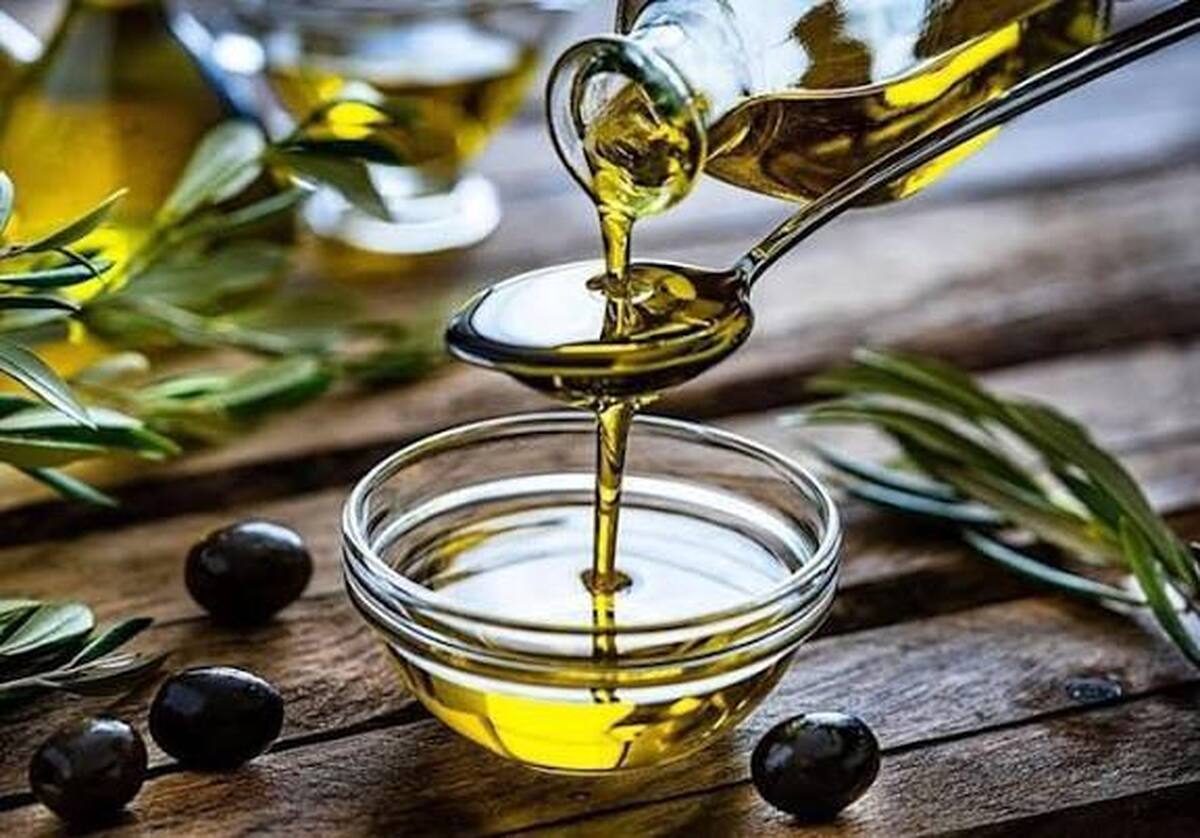 فواید شگفت‌انگیز مصرف روزانه ۲ قاشق روغن زیتون